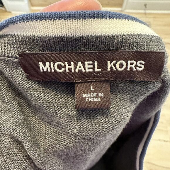 Michael Kors Men's Size Large Sweater 100% Cotton Dark Gray V-Neck Tight Knit - Picture 6 of 7